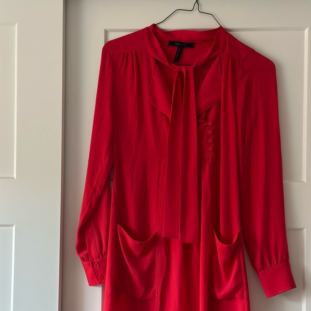 New Bcbgmaxazria red dress with pockets xs